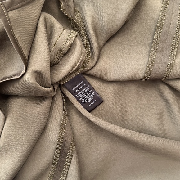 Express silky cami - Picture 5 of 5